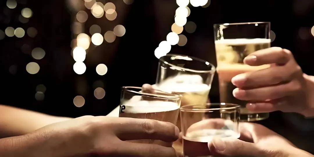 加速糖尿病恶化的因素：饮酒仅排第6，排第1的，很多糖友天天做