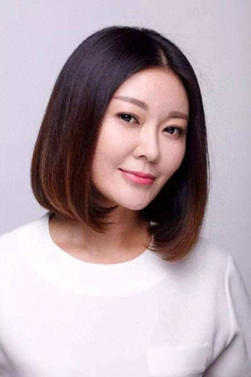 原创            前央视主持人王小骞：离开央视后曾大肆宣扬国外，如今成带货主播