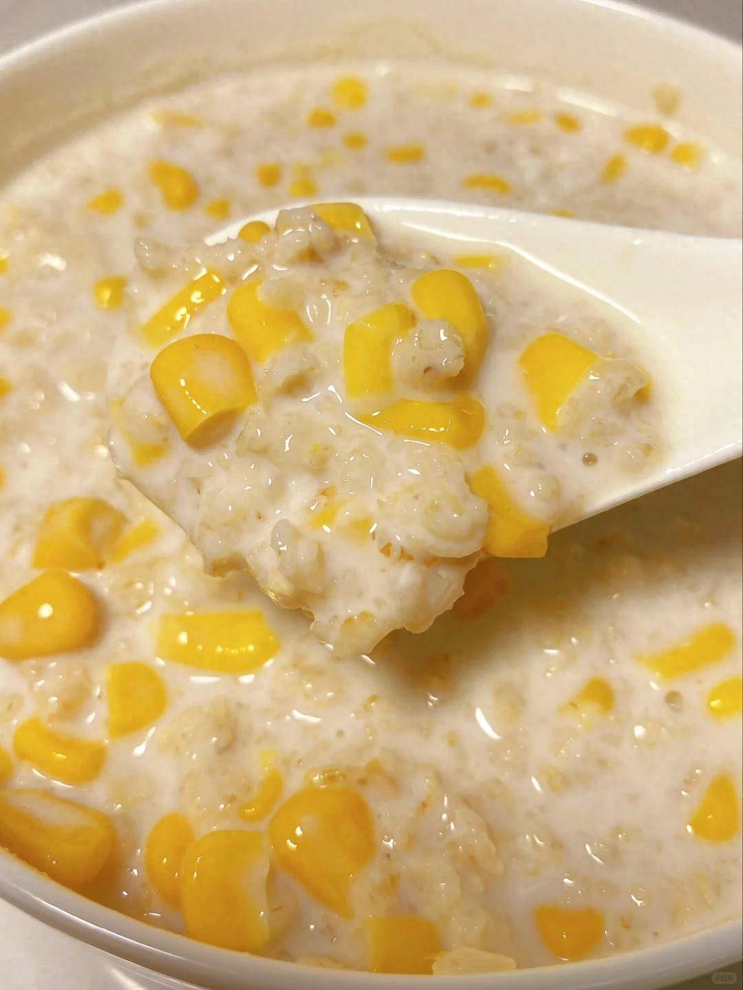 告别晚餐碳水，选这4种食物，饱腹不饿还助眠，悄悄瘦下来