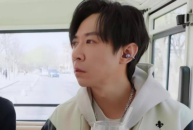 原创            机关算尽太聪明，张维伊被全网追着骂后，才懂董璇打得一手好算盘