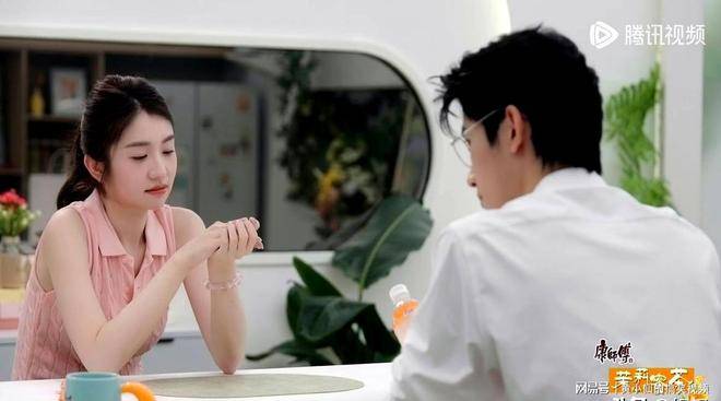 原创            《心动的信号8》徐如蓝和方益炯的互动很甜，为何镜头少之又少？