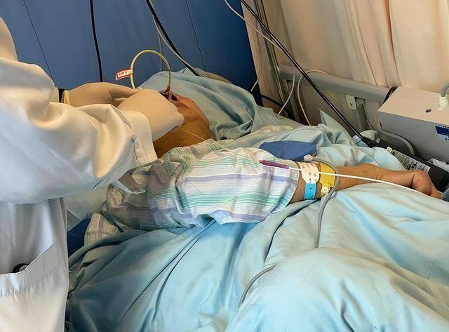 加速脑梗的原因已找到：饮食仅排第5，排第1的，很多老人经常做