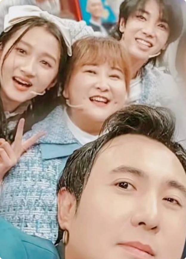 原创            华晨宇退出《王牌对王牌9》，时间拿捏的刚刚好，再不走就晚了