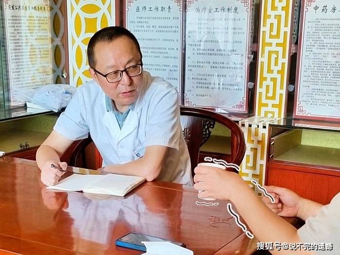 抑郁症引起的手抖，应该怎么治