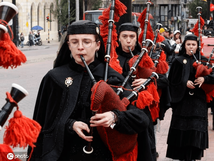 波哥大举办首届国际艺术双年展