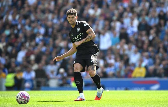 原创            曼城又输球！瓜迪奥拉：力争冠军，多给我点时间，路还很长！