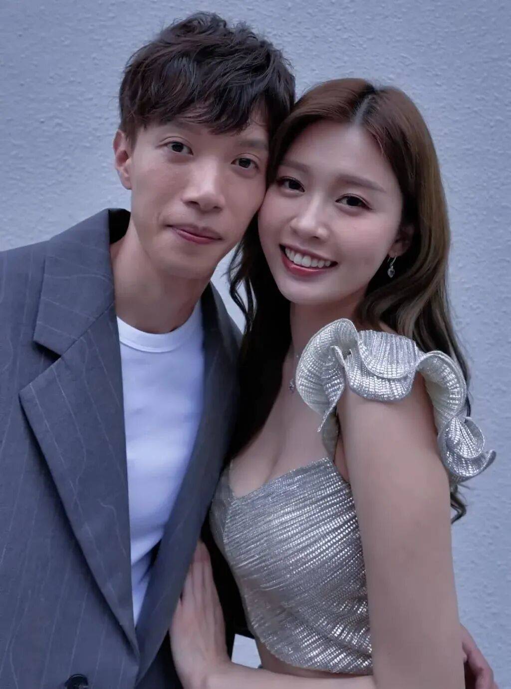 原创            被嘲“拜金”！TVB人气女神恋综拒爱遭怒轰，网民反感做戏搏关注