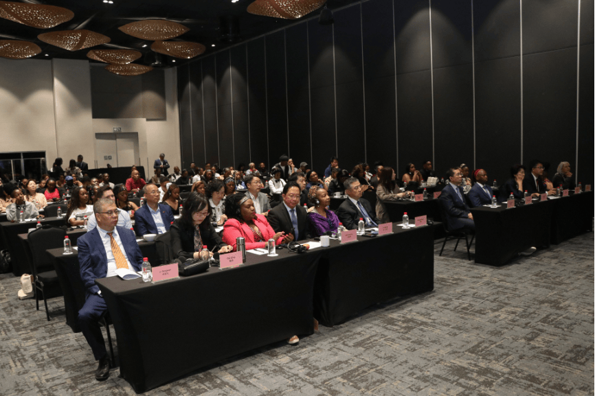 首站南非，次站法国，中外电视创作赏析观摩会成功举办