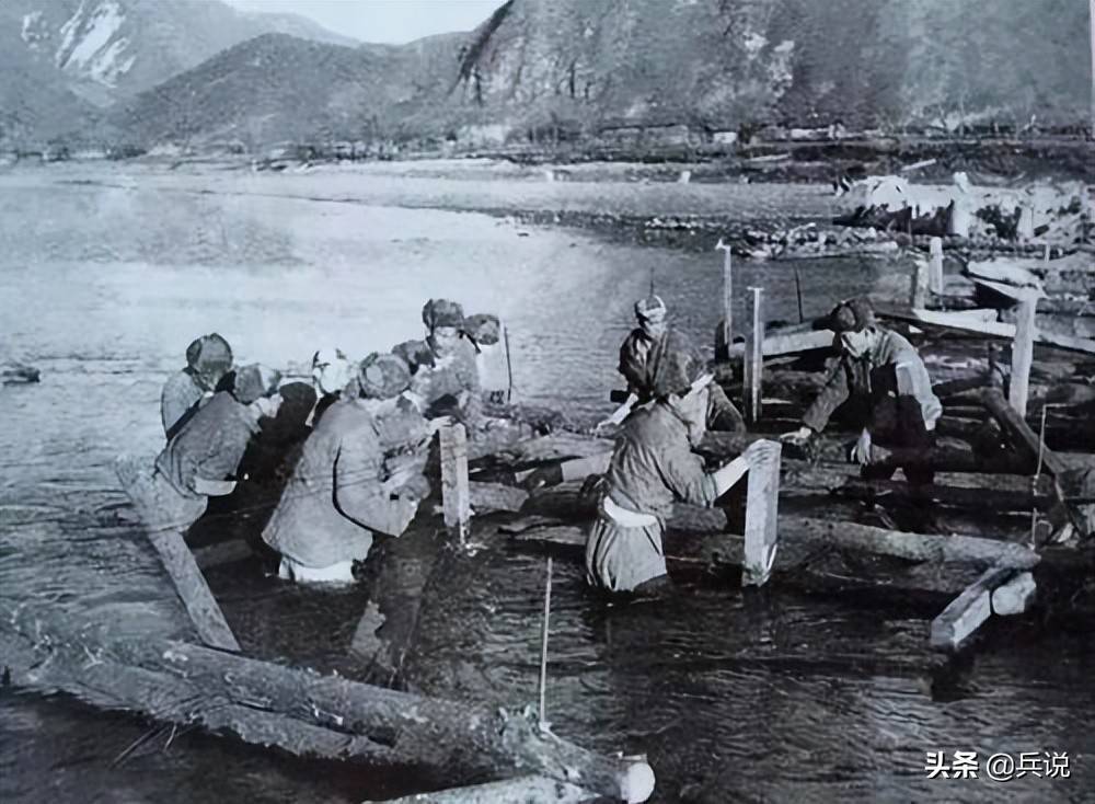 原创            志愿军指战员的智慧：“水下修桥”，让美军看不见、炸不断