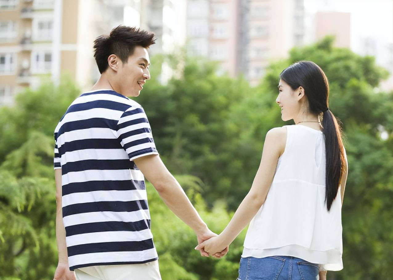 原创            男人选择你，多半是在你身上，找到了这三种感觉