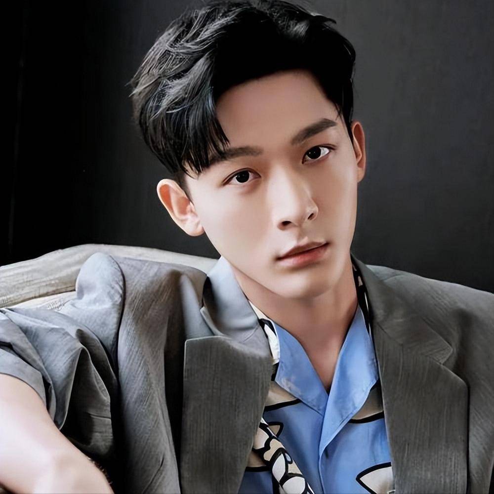 原创            这一次，在花少七中的张晚意，意外暴露了自己的“真实面目”