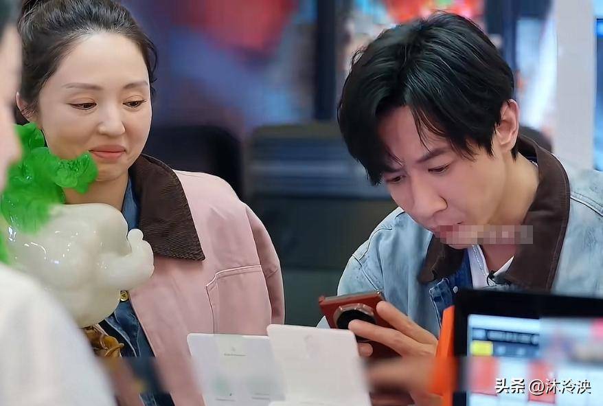 原创            官宣二婚一个月后，董璇被网友偶遇