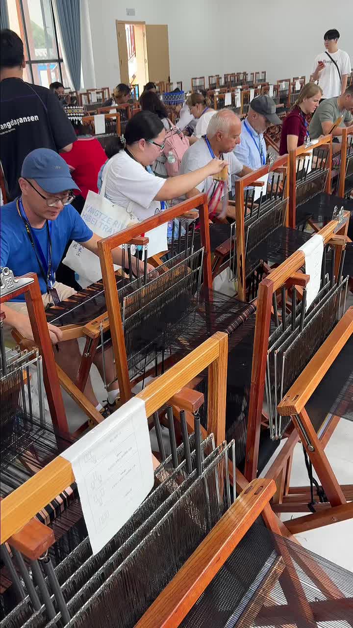 舟行贡水、探秘彭家寨、体验西兰卡普——全球旅行商沉浸式感受恩施宣恩魅力