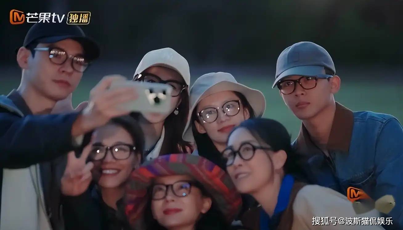 原创            《花少7》：最无聊的一位嘉宾，无梗、无趣、端着，不要再来了