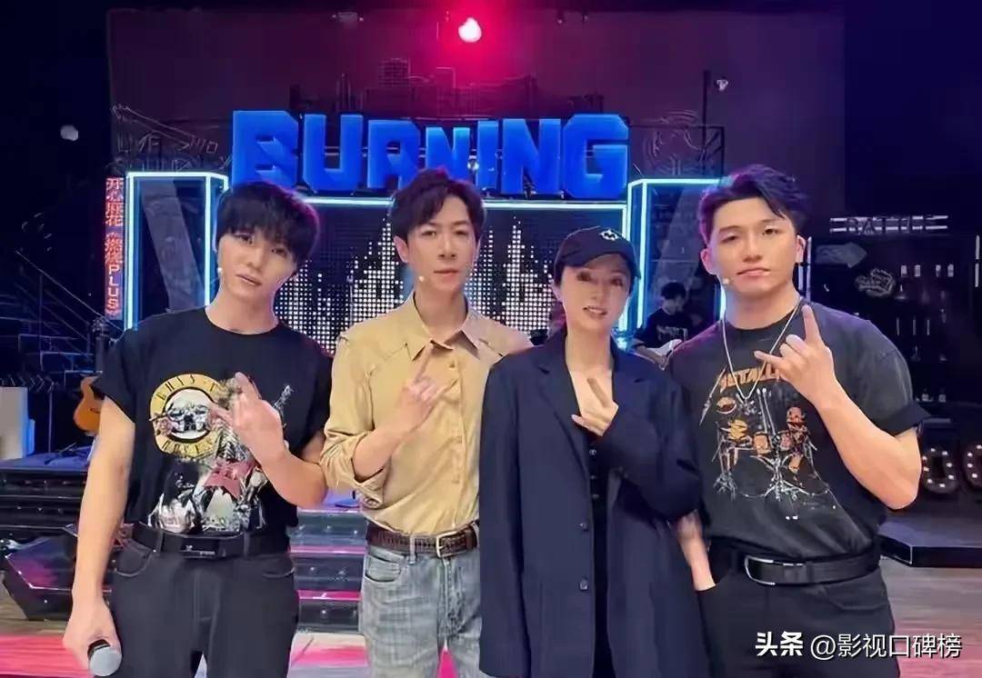 原创            张维伊早期照片被扒，长相清爽像男团，与现在油腻模样判若两人