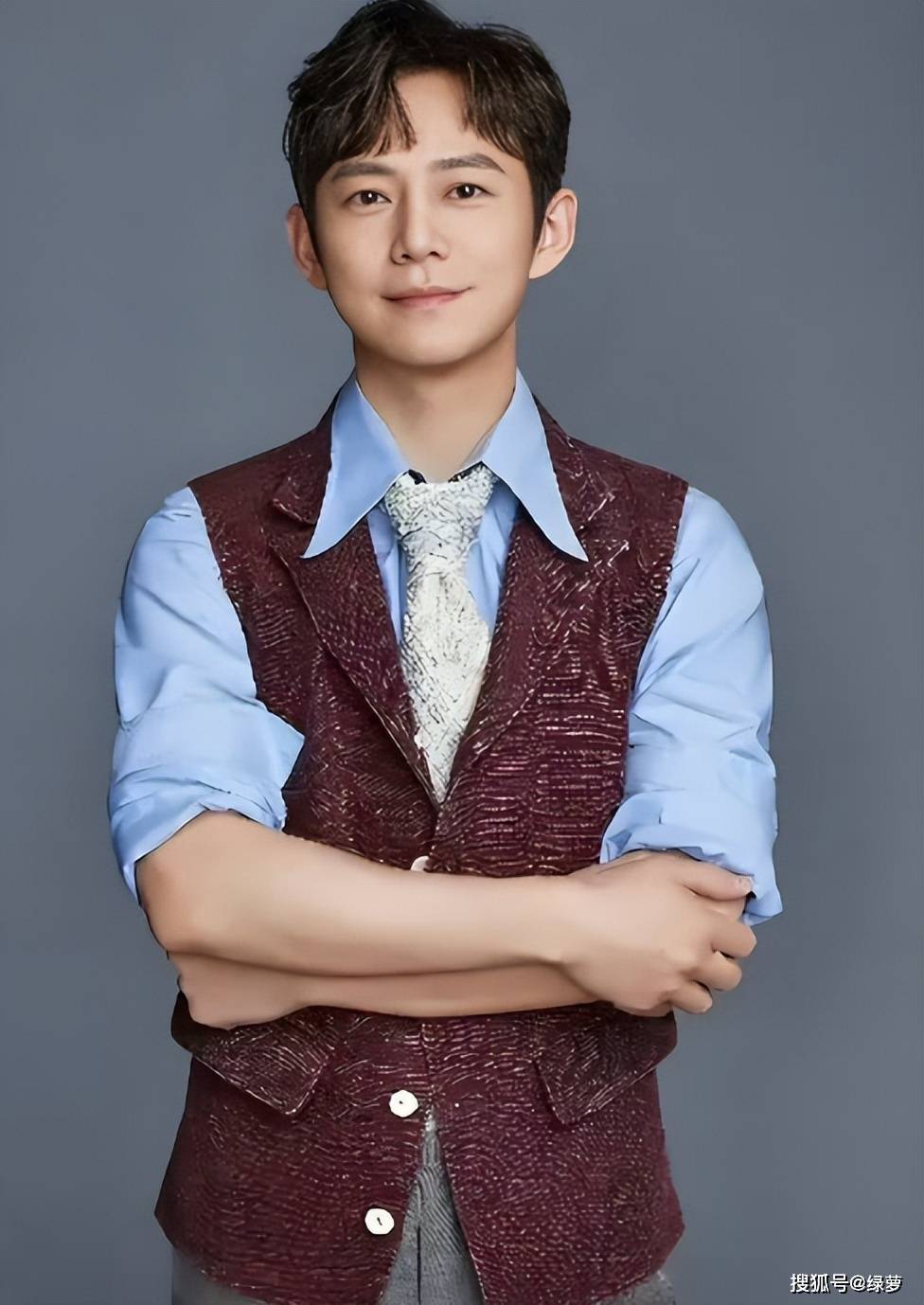 原创            何炅谈衰老焦虑：30年主持生涯里，他是观众心中永远的定海神针