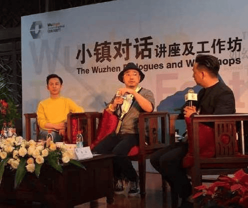 黄磊何炅没带火的乌镇戏剧节，2025年靠“浪漫荒诞”出圈