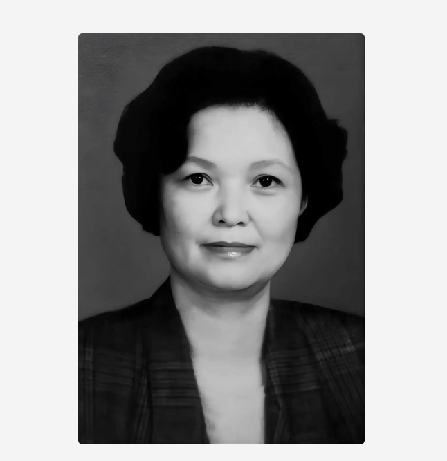 四川人民艺术剧院原院长、一级演员席旦因病去世，享年82岁