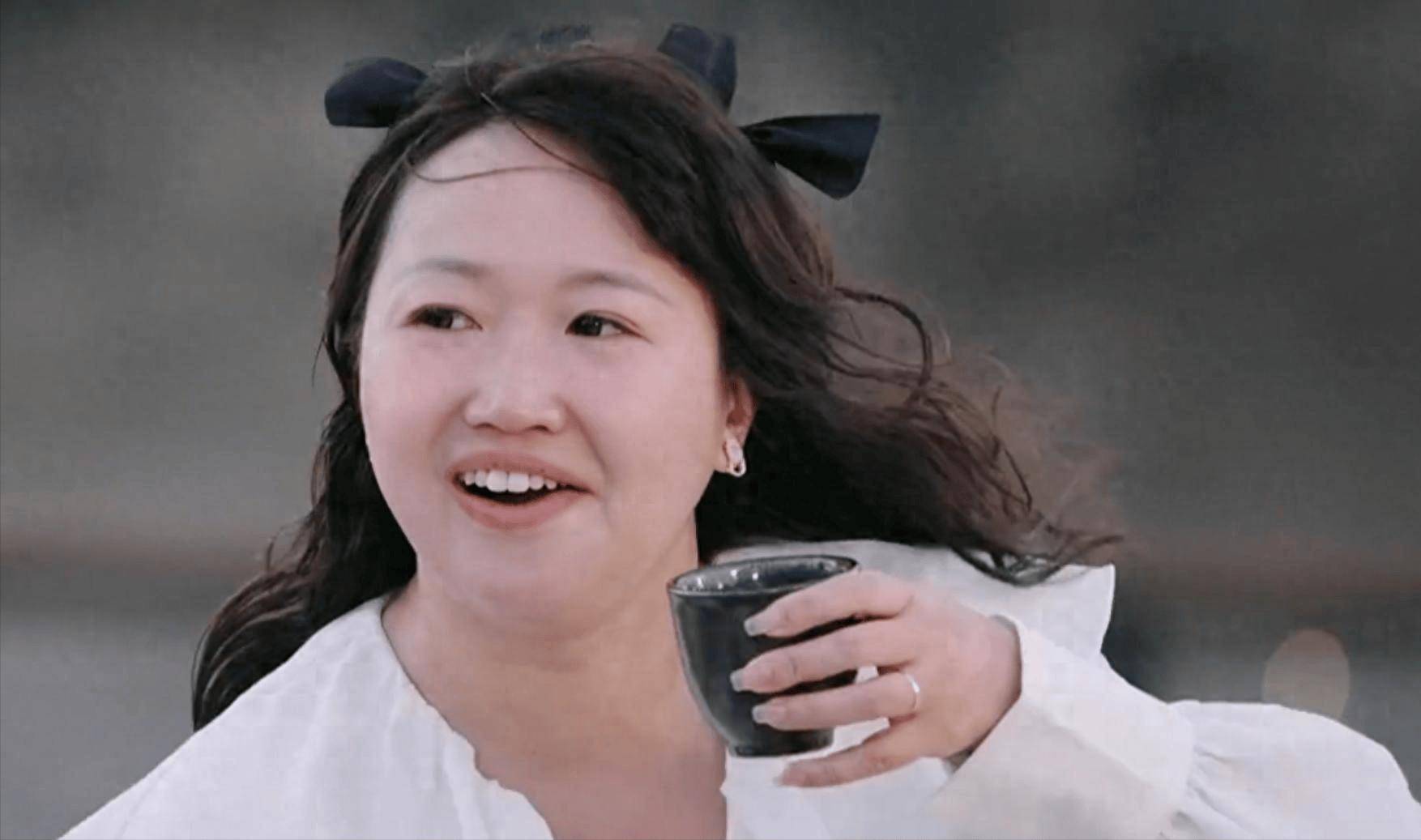 再见爱人刚开播就爆丑闻!直接停录,这场离婚生意经还能念多久?