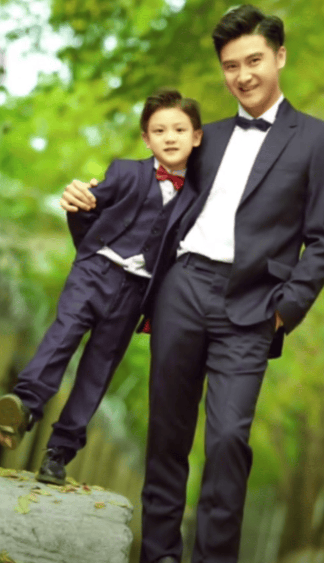 原创            田亮骄傲晒儿子，14岁亮仔穿西装孩子脸大人身材，更像妈妈叶一茜