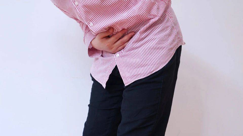 原创            肝癌并非毫无征兆，身体出现这4个症状，可能是肝脏在“求救”