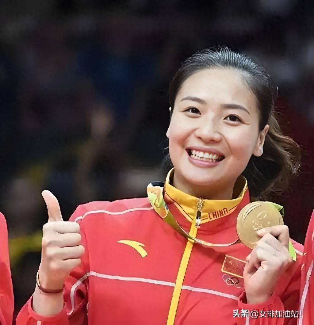 原创            中国女排当务之急是请一位专业二传教练！她具备世界级二传潜质