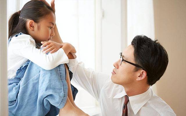 为什么儿女长大后，跟父母不亲了？多半是父母没做好这几点