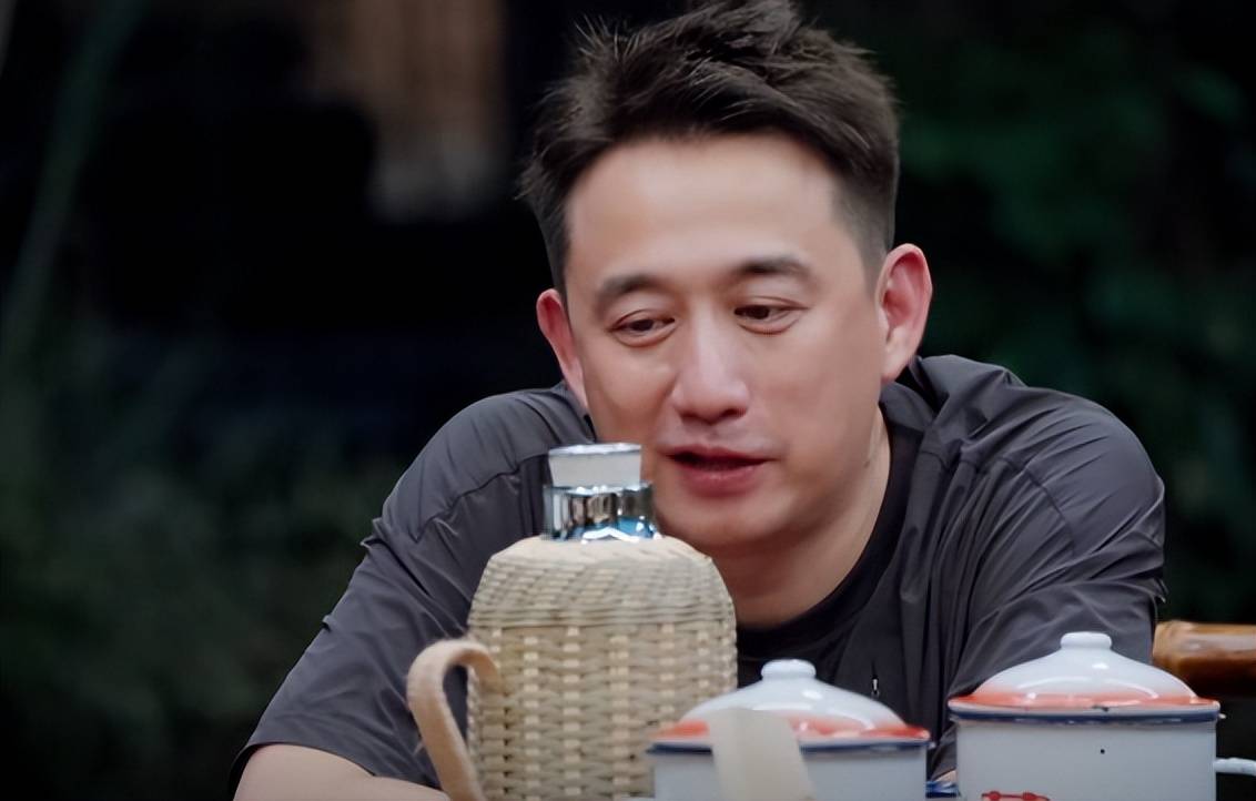 原创            向往8迎来格格不入的嘉宾，无情商，直戳黄磊肺管子，却最圈粉