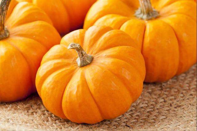 原创            医生发现：糖尿病人若每天吃南瓜，用不了多久，身体或有3种改善