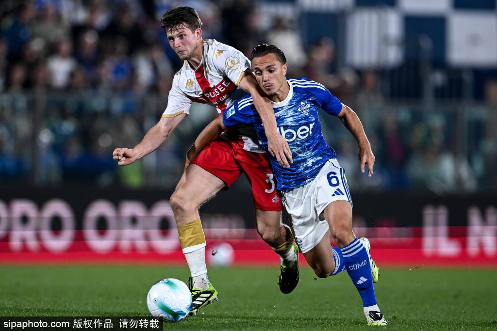 尤文图斯遭遇赛季首败，0-2不敌科莫：战术分析与数据解读