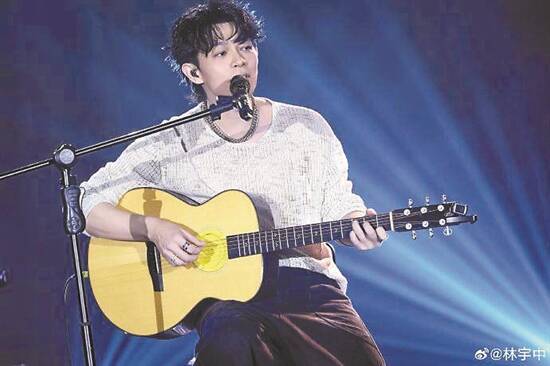 “我的歌很好听，给我一个机会”