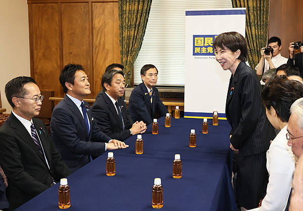 高市早苗首相任命恐推迟，波及对中美外交