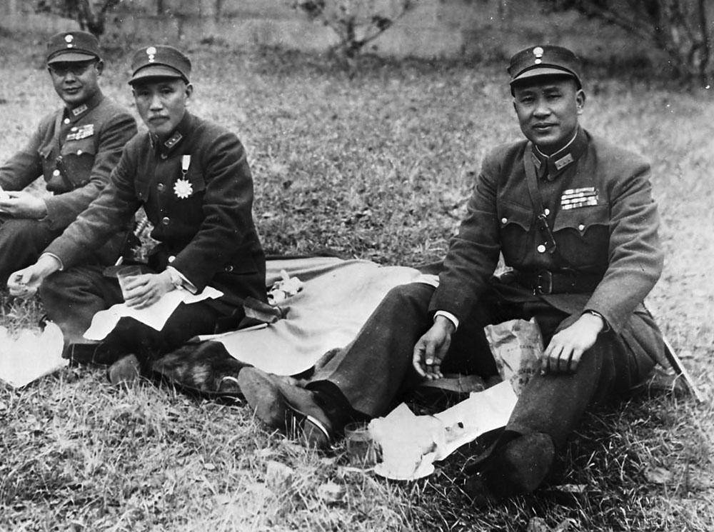 原创            白崇禧不敢起义，有一个致命原因，就是皖南事变