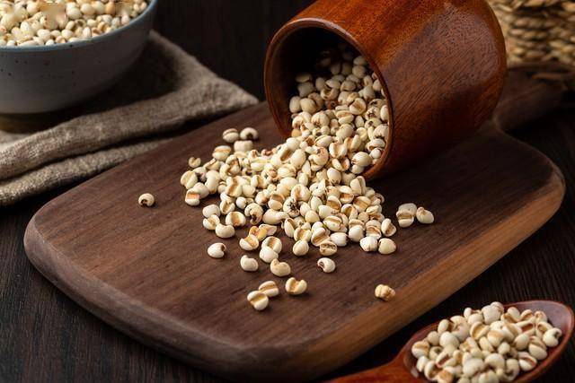 湿气克星不是茯苓！这味“祛湿天花板”，横扫三焦湿气，能护脾胃