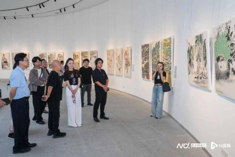 “艺术之问·对话湾区——当代青年艺术家学术交流展”启幕