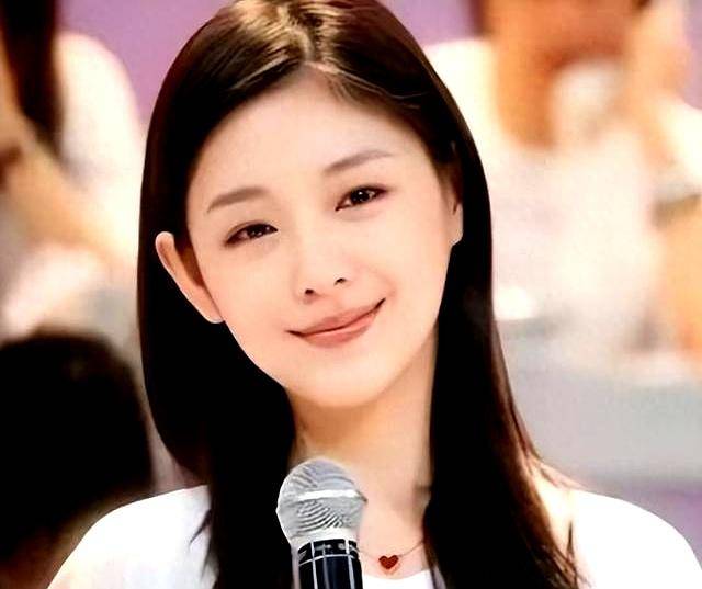 原创            王晶首次谈大S，爆料她很黑打过很多美白针，私底下温柔但有个性