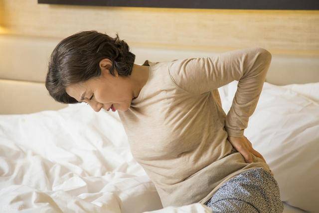 原创            骨质疏松4大结局已经不可避免，65岁以上的老年人尤其要注意