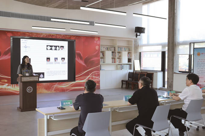 首届无锡市AIGC人工智能 陶瓷设计大赛在宜兴圆满落幕