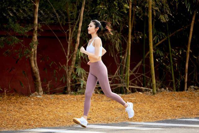 减肥，别再跑步了！这项运动，每次20分钟，相当于跑步1小时