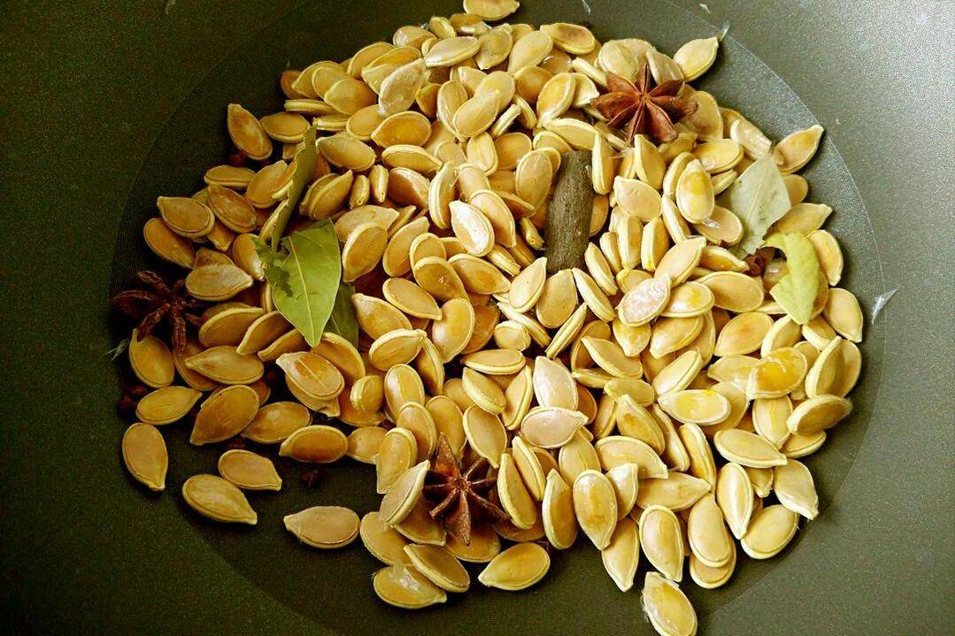 原创            南瓜籽有大功劳！除了有助于控制血糖，对糖尿病人还有5大好处