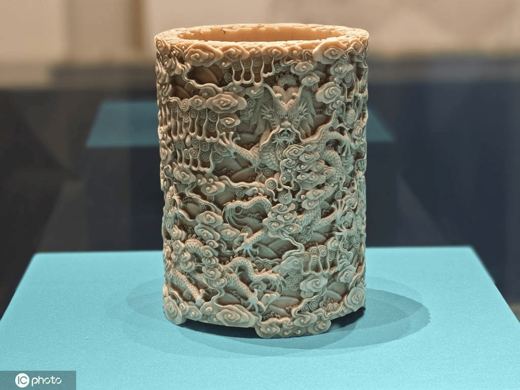 “匠心雅艺 ——扬州博物馆藏古代雕刻艺术展”亮相武汉