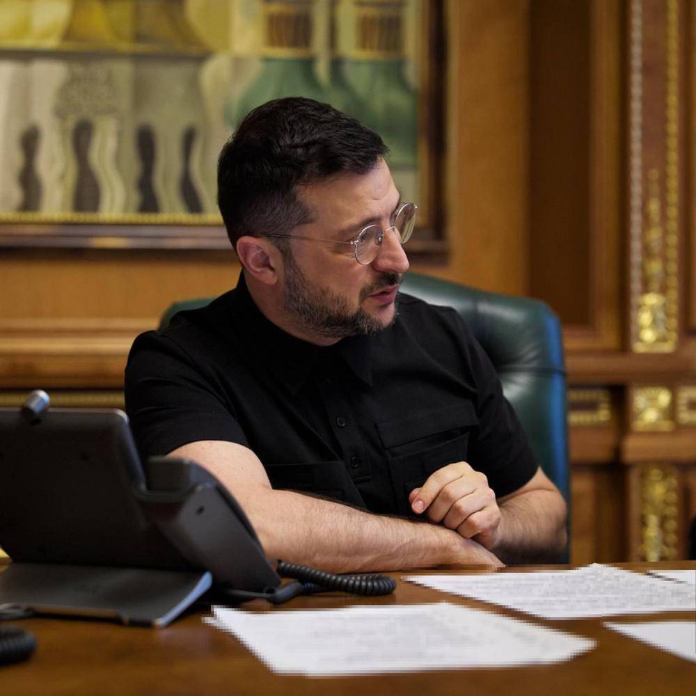 乌克兰总统与加拿大总理通电话 讨论战场局势等问题