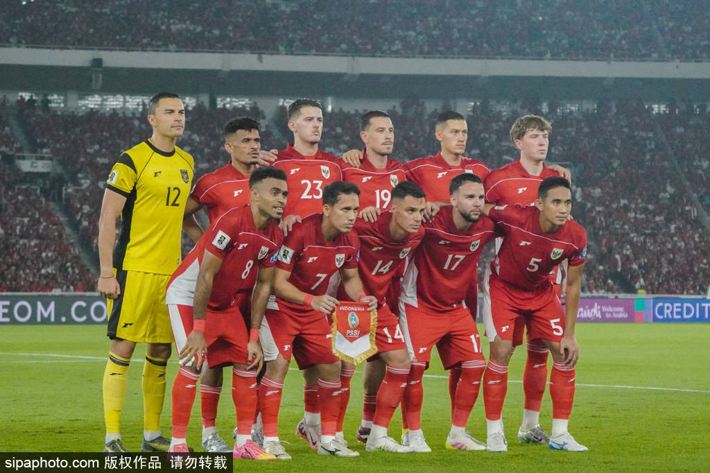 无缘世界杯！印尼两连败出局 球迷要求克鲁伊维特下课