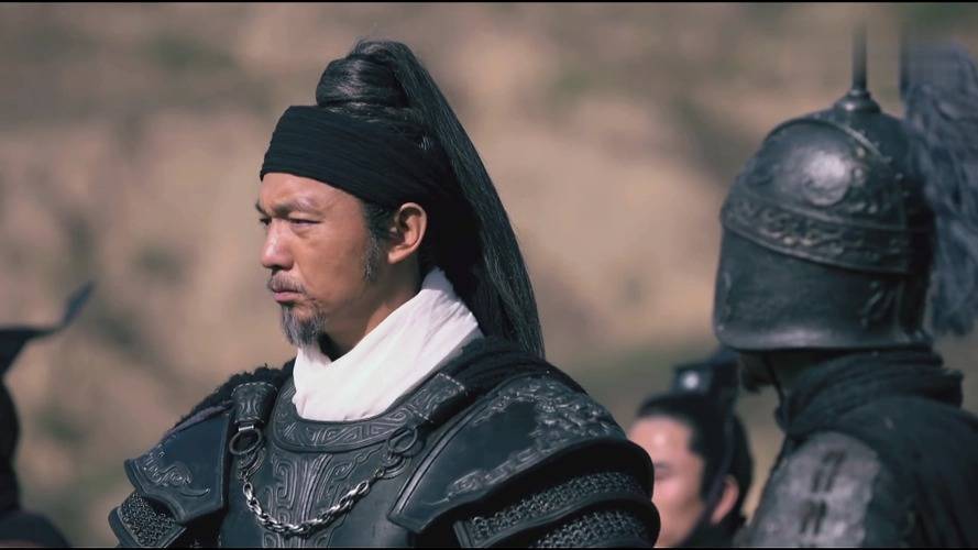 原创            打仗期间白起禁止士兵吃羊肉，士兵不满，白起：你走50步试试？