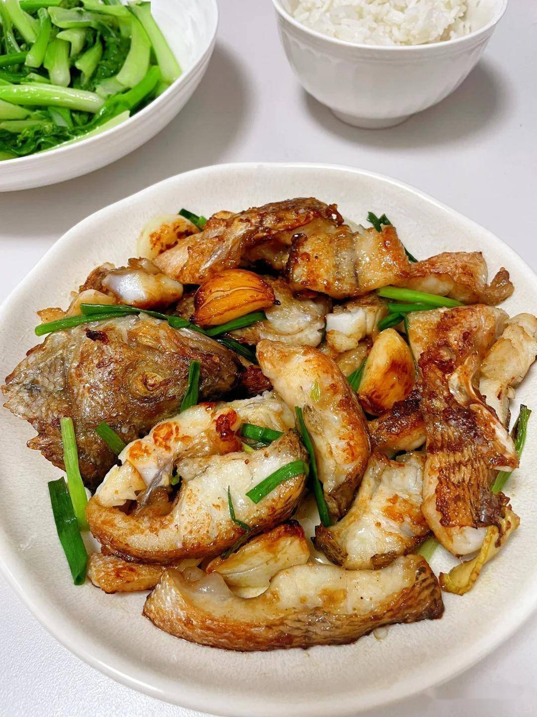 原创            秋冬进补别只吃带鱼！这3种鱼真养人，补脑益智增强免疫