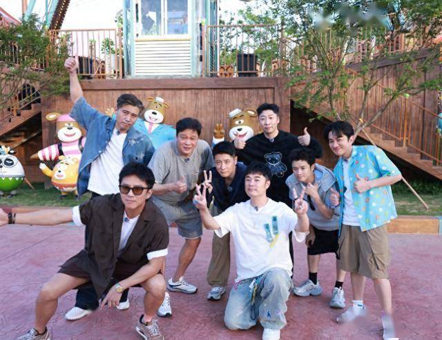 鹿晗带着 “快乐密码” 回来了，回归《哈哈哈哈哈6》，期待