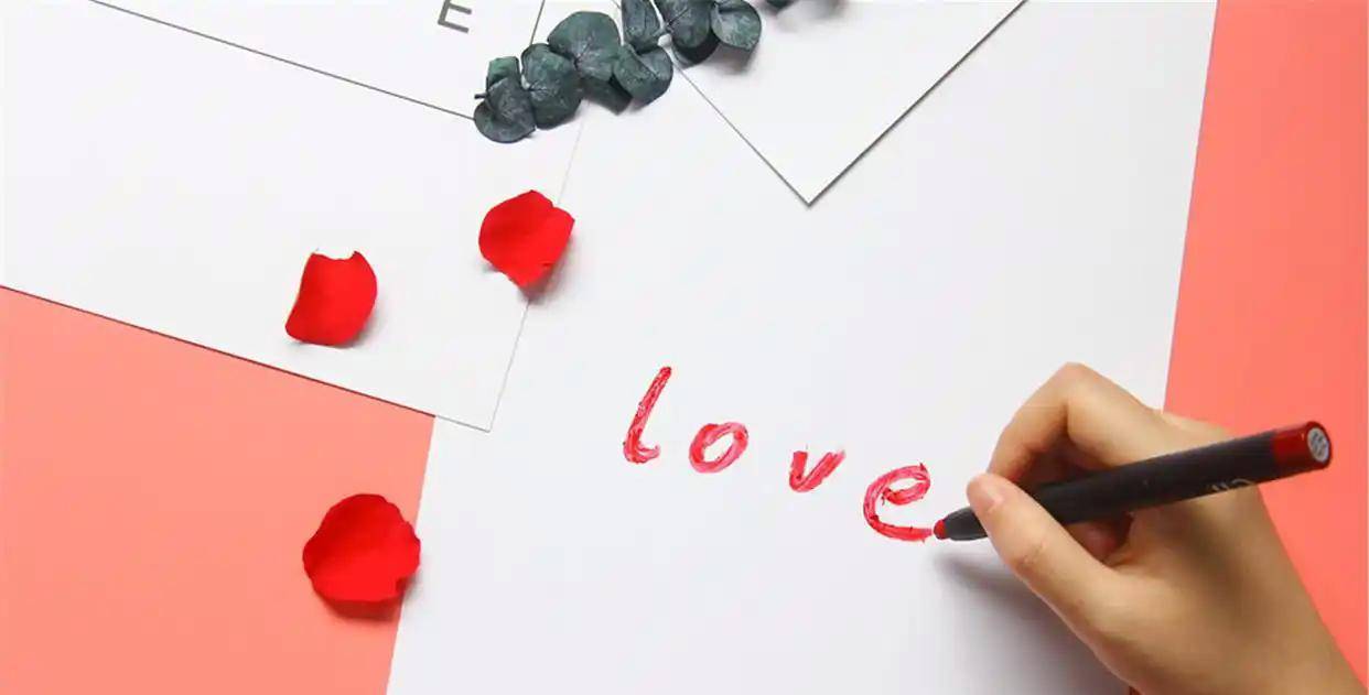 原创            男人变心后的明显变化：两个字