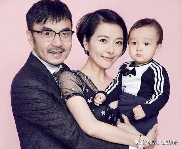 汪涵老婆患病独自住院，杨乐乐放弃事业相夫教子，婚姻却频被质疑