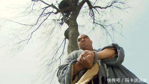 原创            为了神力有多拼？除武王举鼎、霸王扛鼎，古人还拔过树、抱过牛！