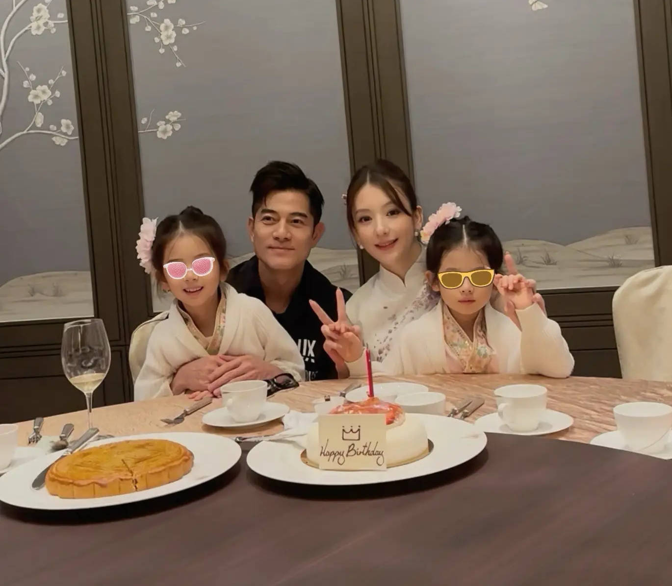 “天王嫂”方媛回应三胎得女：性别从不是我们爱的条件